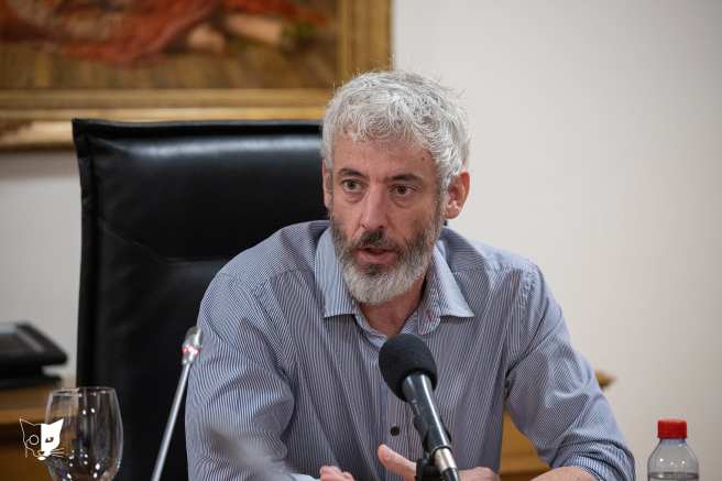 Entre Versos y Reflexiones: la poética trascendental de Alejandro Martín&nbsp;Navarro