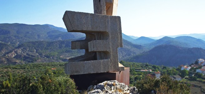 Monumento a los maquis. Santa Cruz de Moya.
